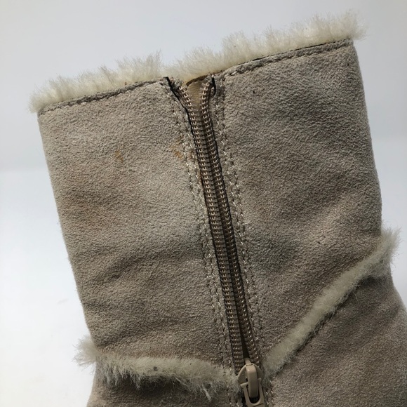 Nine West Suede Faux Fur Trim Cream Boots Size 8 - Picture 8 of 8